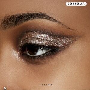 MAC DAZZLESHADOW LIQUID EYESHADOW (NOT AFRAID TO SPARKLE)